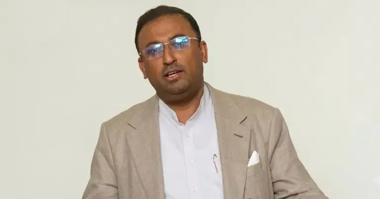 উপদেষ্টা হুমায়ুন কবির